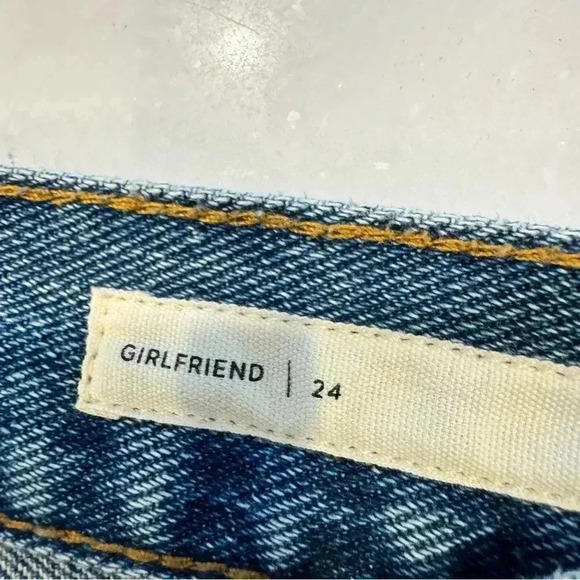 Pacsun patched girlfriend jeans, patches, distressed, raw hem. Size 24 - Picture 3 of 16